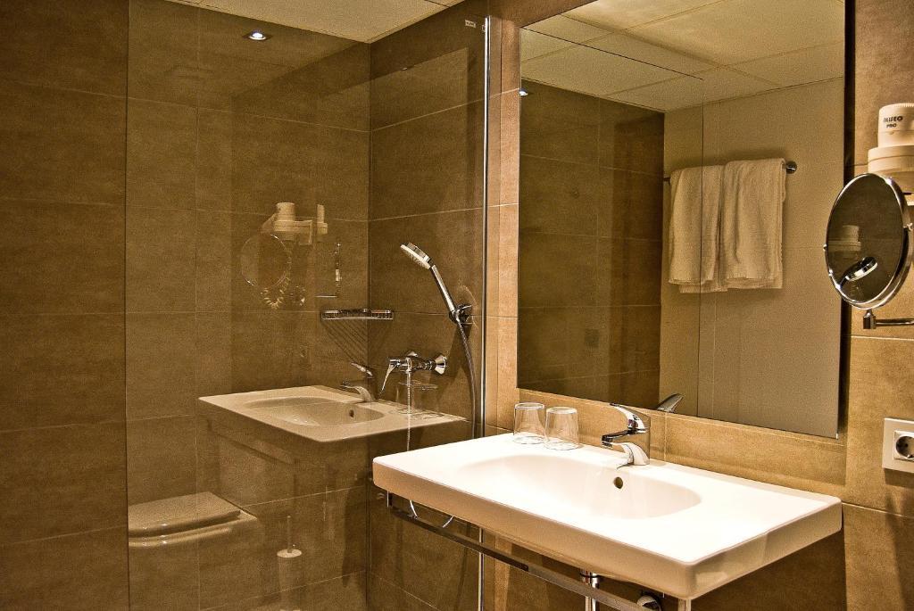 Habitación Doble con balcón - 1 o 2 camas